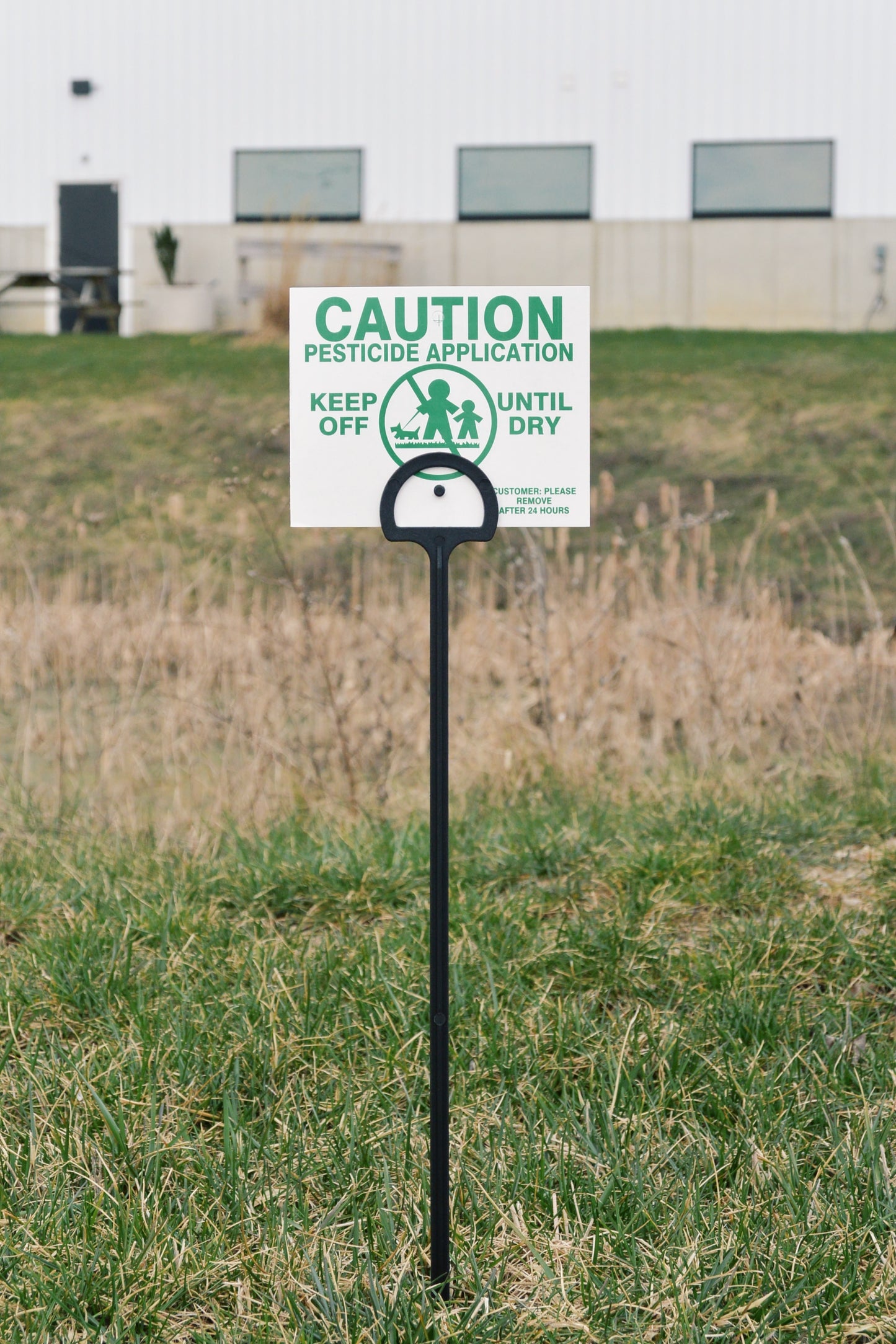 18" Clip Sign Stake - Versatile Lawn & Turf Posting Stake (Carton of 500)